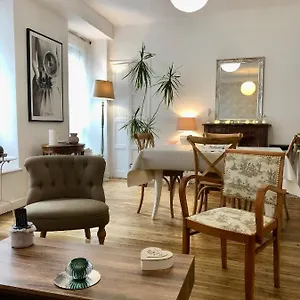 appartement-rosy.inbrittany.com/