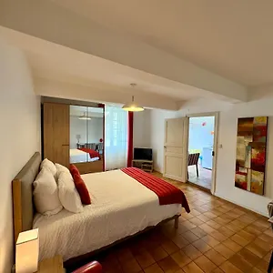 studio-au-coeur-du-village-avec-terrasse.midi-pyreneeshotels.com/
