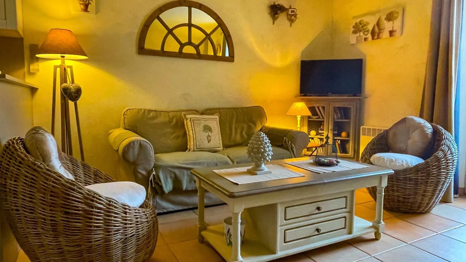 Bastidon A Gordes Avec Piscine Apartment